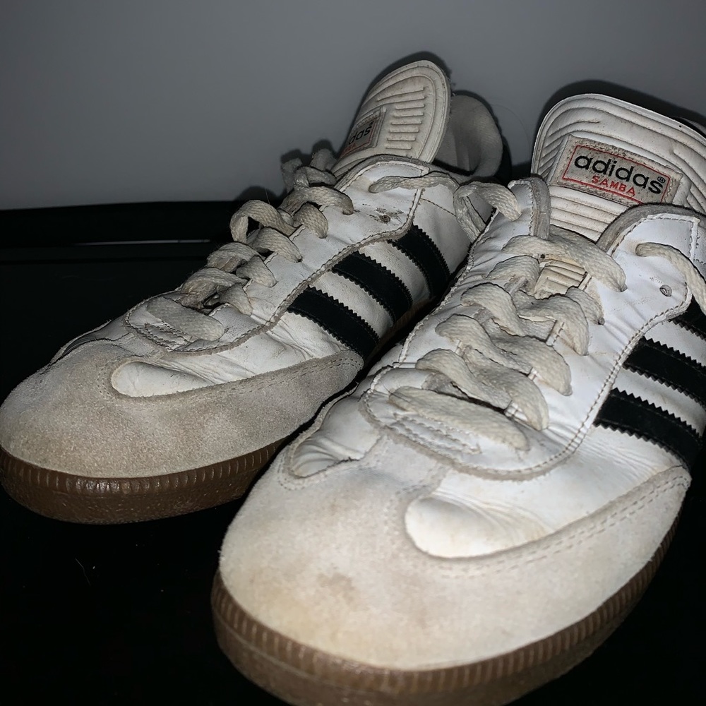 Adidas sambas